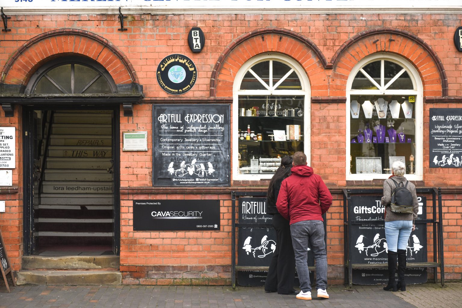 10 Fantastic Reasons To Visit Birmingham’s Jewellery Quarter This 